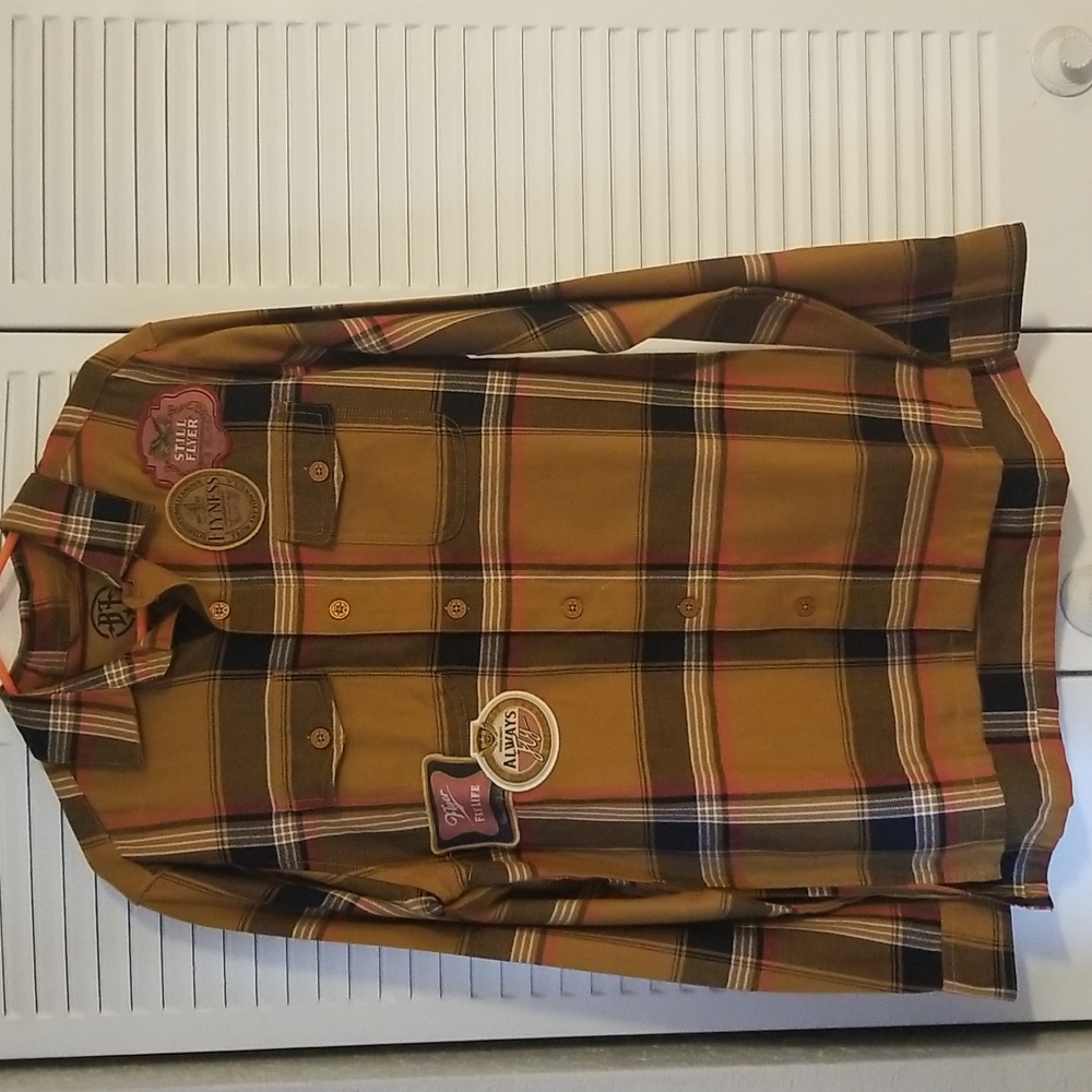 Born Fly Mens stitched flannel long sleeve new never worn or washed